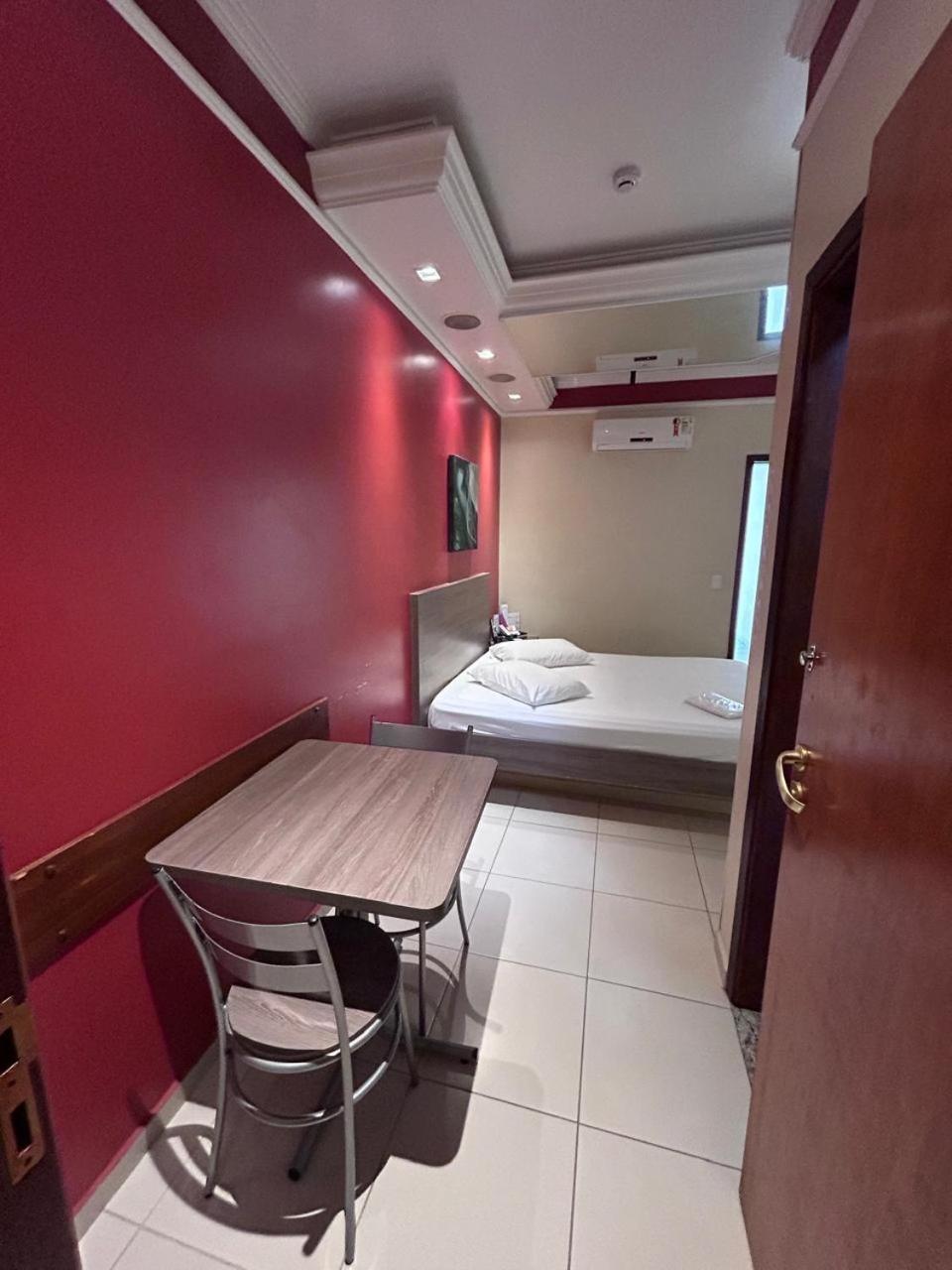 Alpha Motel Amparo  Eksteriør billede